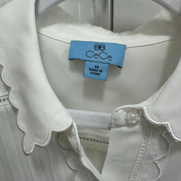 NWT CeCe Scalloped Pleated Shirt Dress – Cream – Size M - Picture 3 of 3